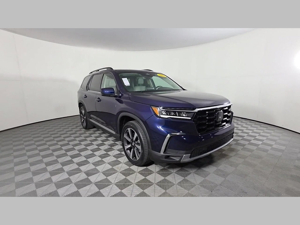 Used 2025 Honda Pilot Touring image 53