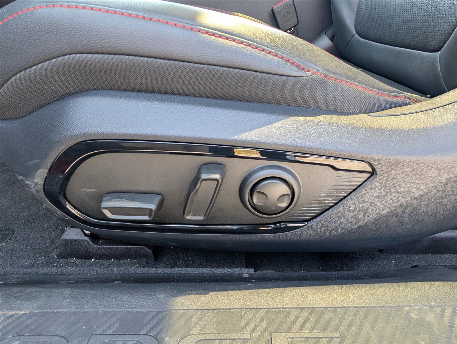 New 2024 Dodge Charger R/T w/ Plus Group image 15