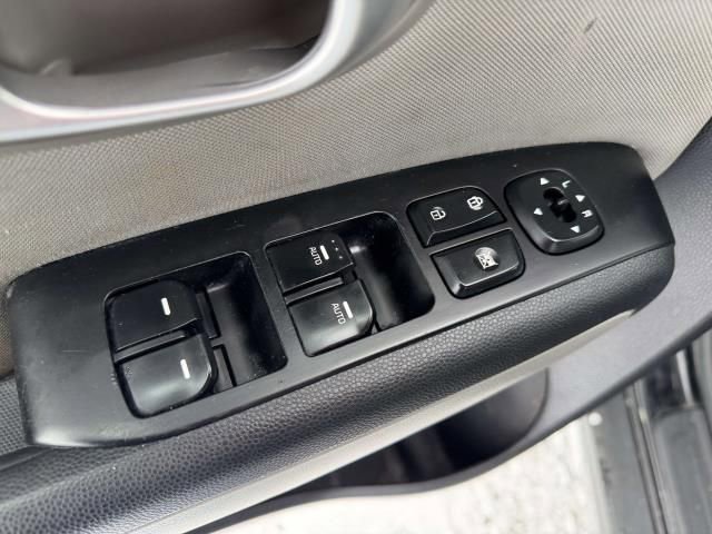 Used 2014 Kia Soul Base image 7