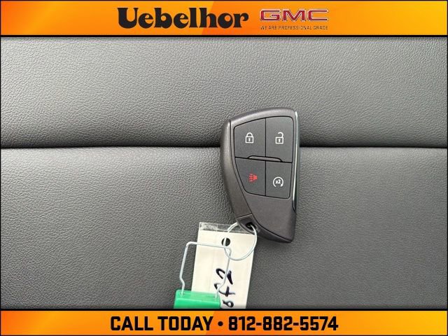 New 2026 GMC Canyon Elevation w/ Convenience Package image 31