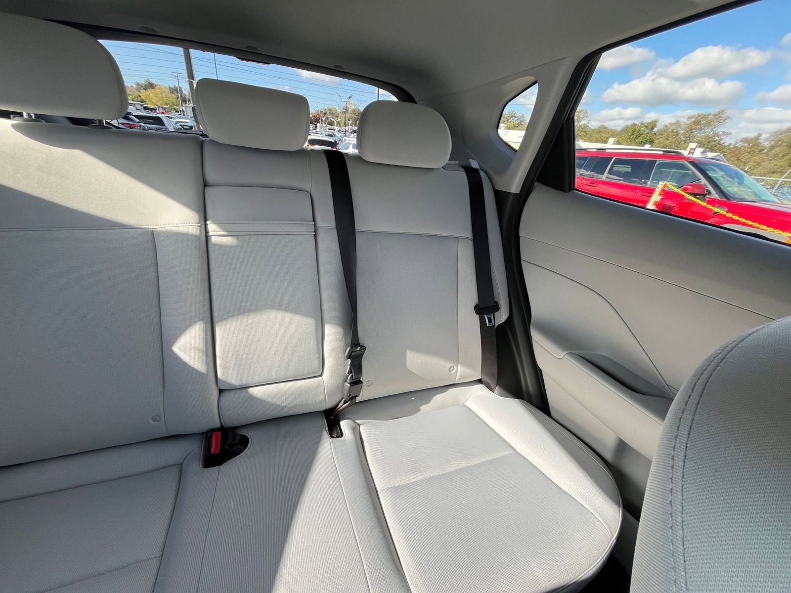 Used 2025 Hyundai Kona SEL image 37