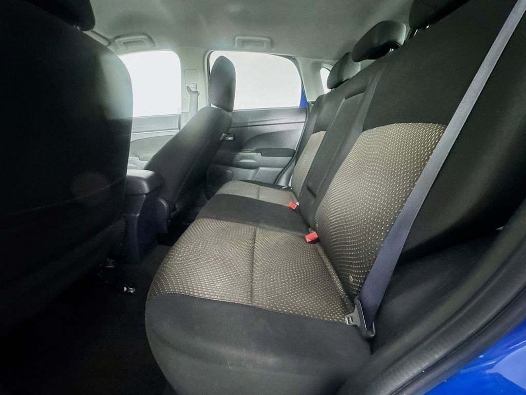 Used 2016 Mitsubishi Outlander Sport ES image 28