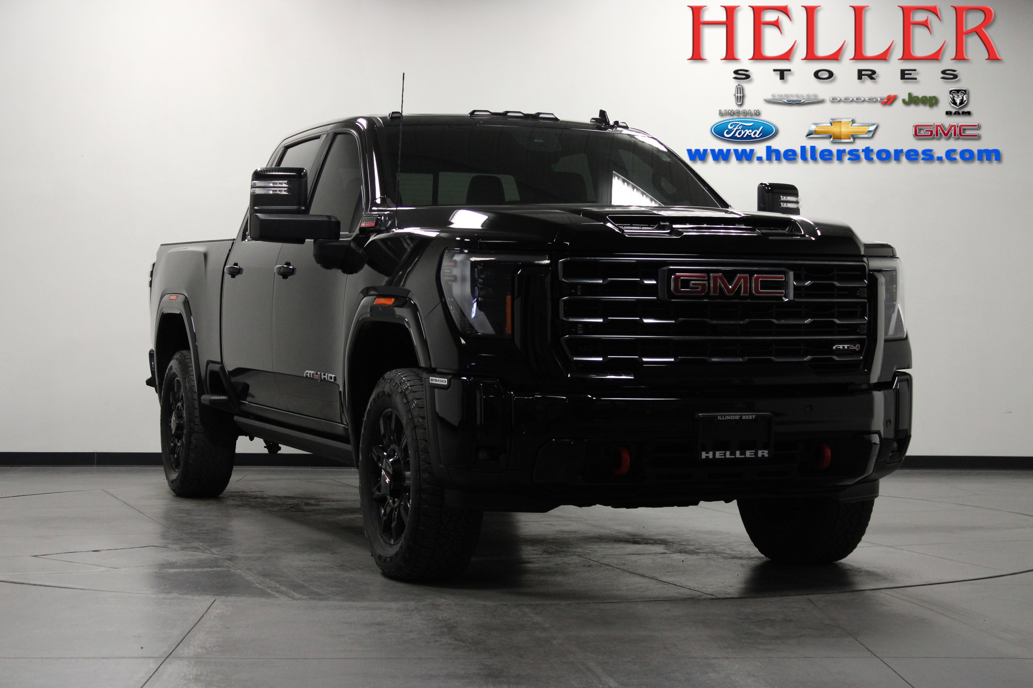 Used 2025 GMC Sierra 2500 AT4 w/ AT4 Premium Plus Package image 1