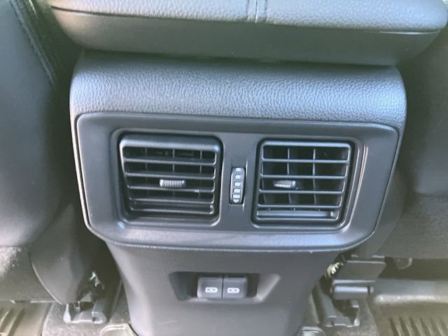 Used 2023 Toyota RAV4 Limited AWD/4WD image 23