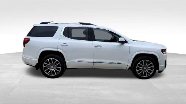 Certified 2023 GMC Acadia Denali w/ Denali Ultimate Package image 11