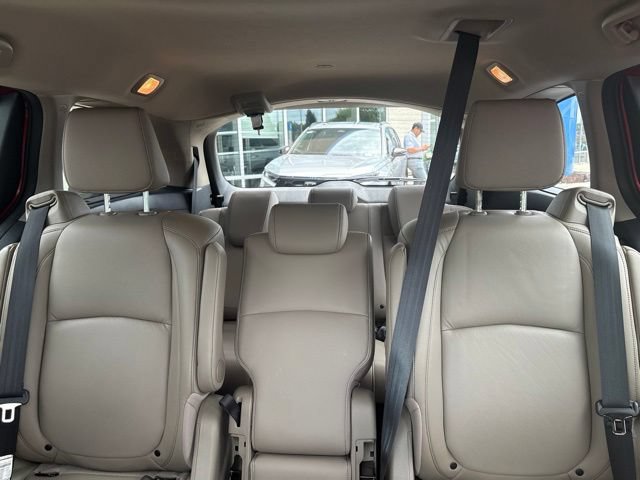 Certified 2024 Honda Odyssey Touring image 14