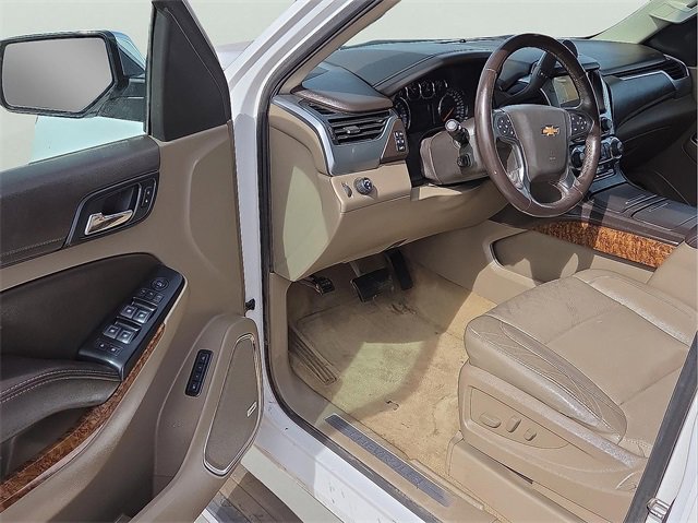 Used 2015 Chevrolet Suburban LTZ image 15