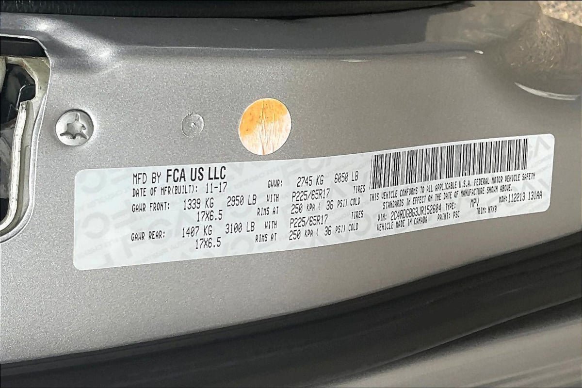 Used 2018 Dodge Grand Caravan SE FWD image 17