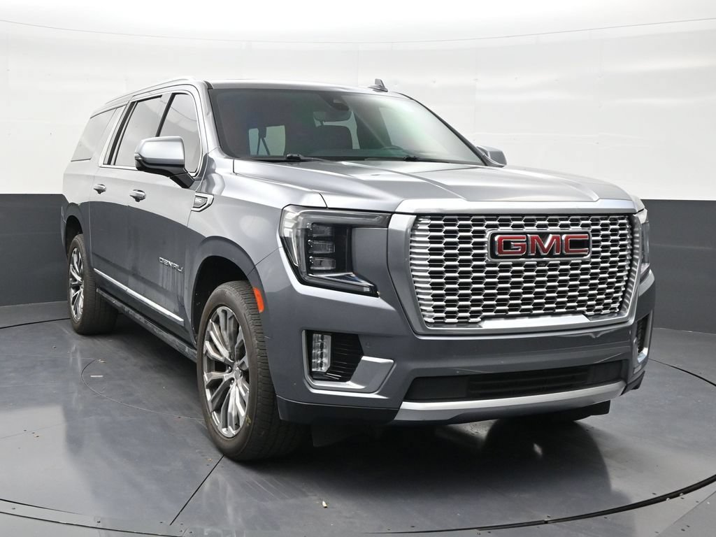 Used 2021 GMC Yukon XL Denali w/ Denali Premium Package RWD image 7