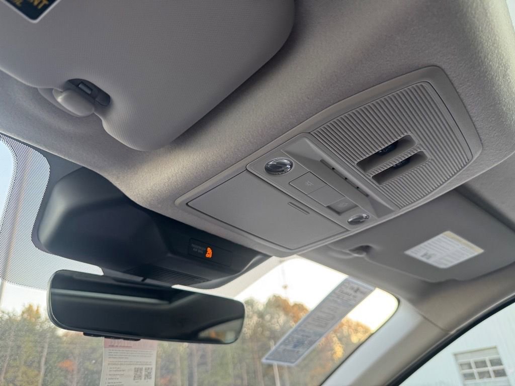 New 2026 Nissan Kicks SV w/ SV Premium Package FWD image 24