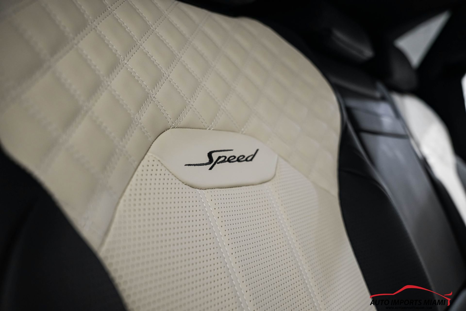 Used 2022 Bentley Bentayga Speed image 57