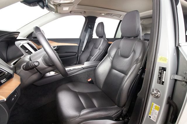 Used 2024 Volvo XC90 T8 Plus w/ Protection Package Premier AWD/4WD image 19