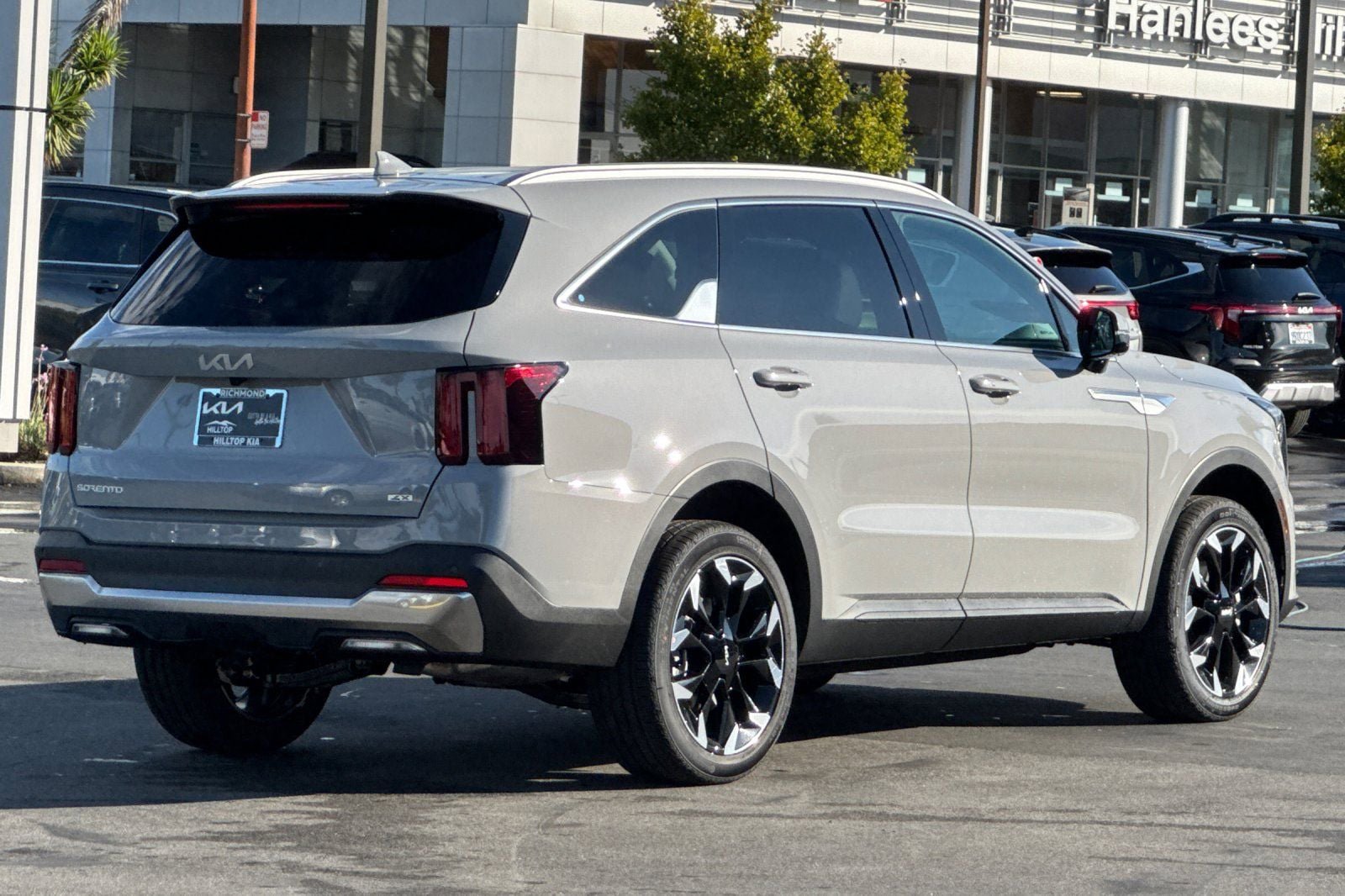 New 2026 Kia Sorento EX AWD/4WD image 4