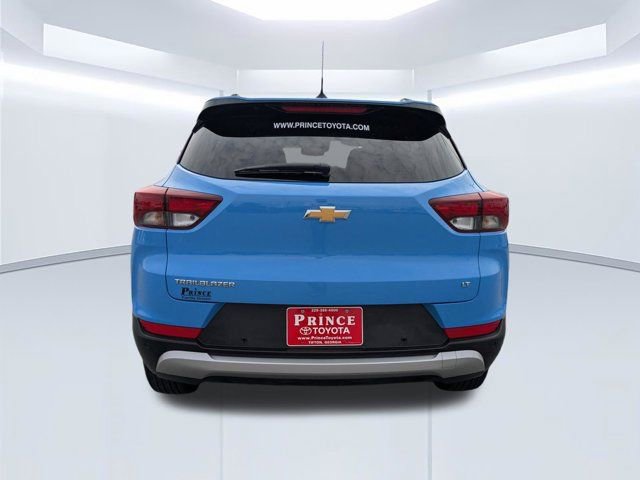 Used 2024 Chevrolet TrailBlazer LT w/ LT Cold Weather Package image 5
