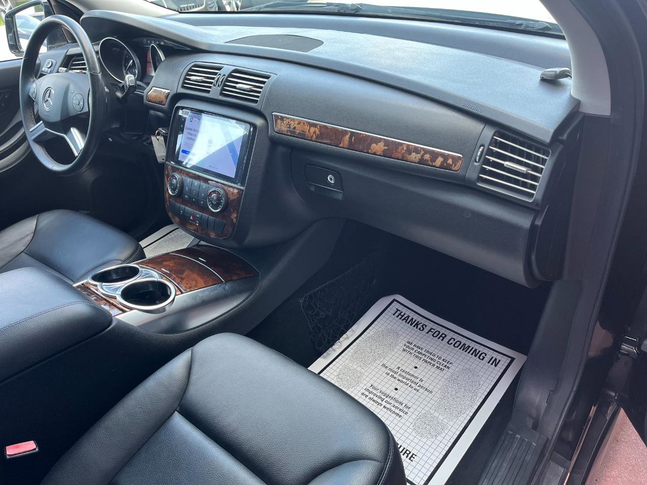 Used 2011 Mercedes-Benz R 350 BlueTEC 4MATIC image 18