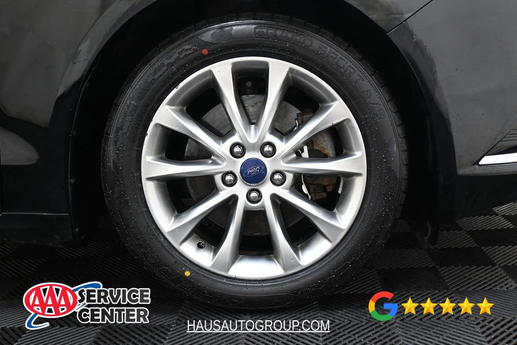 Used 2017 Ford Fusion Energi Titanium FWD image 33