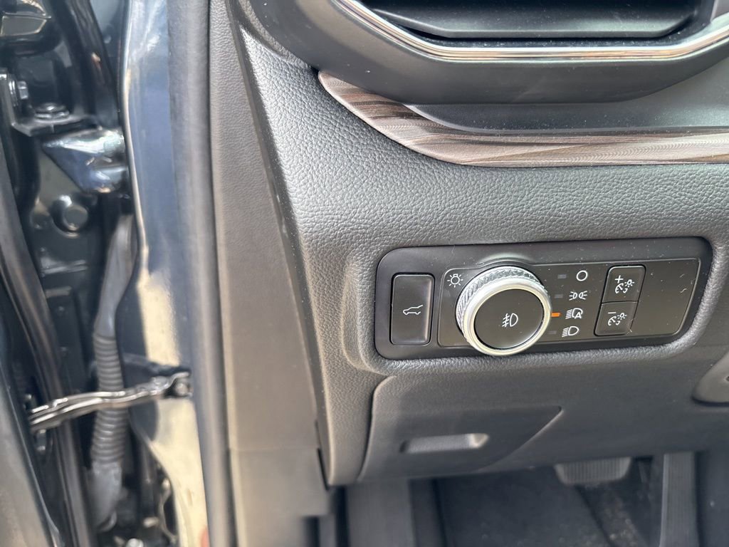Used 2023 Ford Explorer Limited w/ Equipment Group 301A RWD image 19