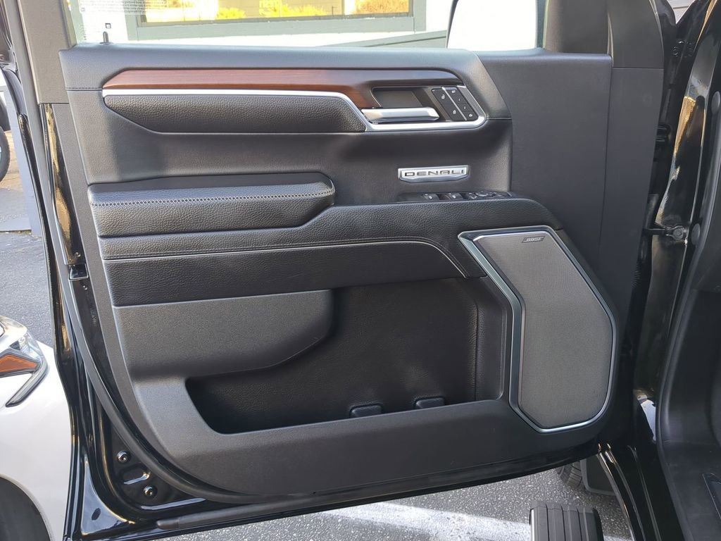 Used 2024 GMC Sierra 1500 Denali image 25