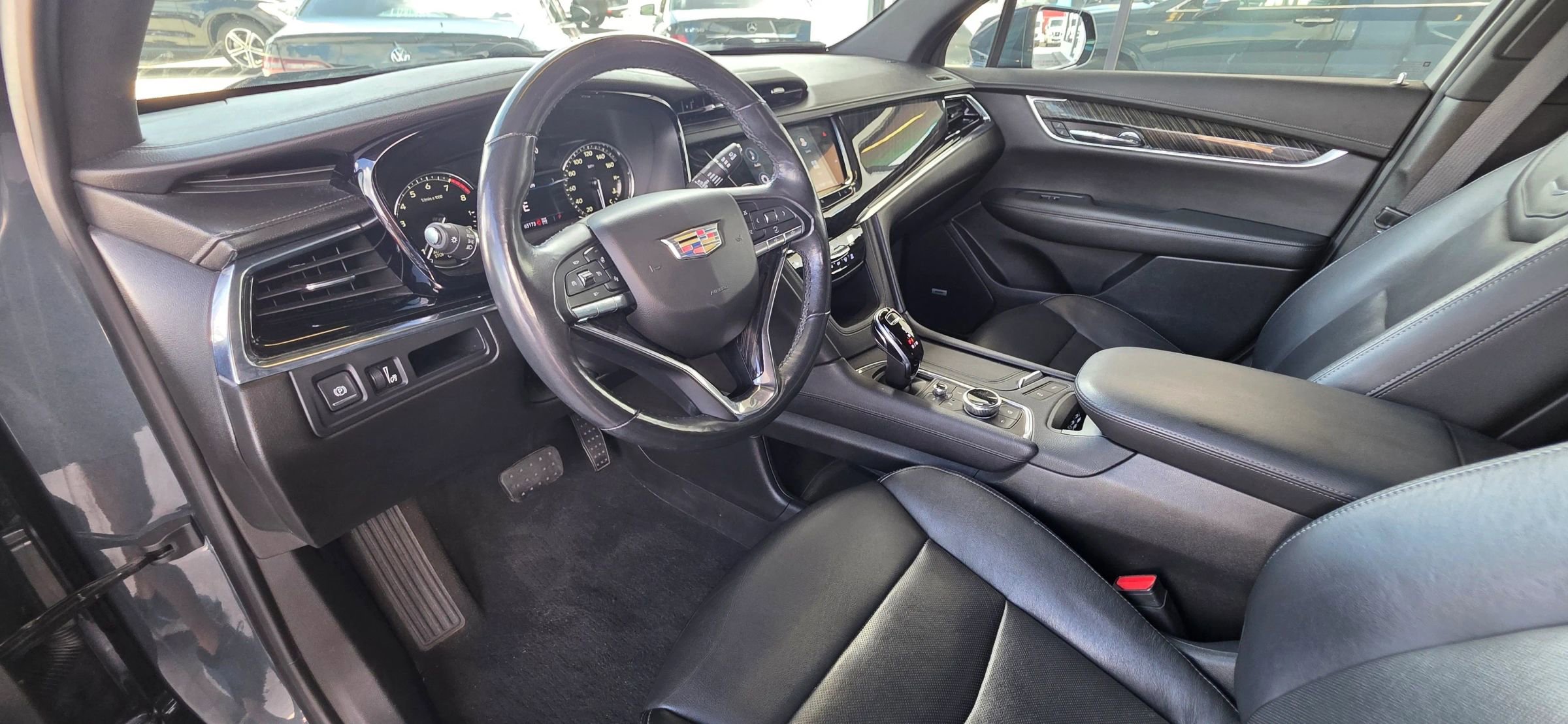 Used 2020 Cadillac XT6 Premium Luxury image 14