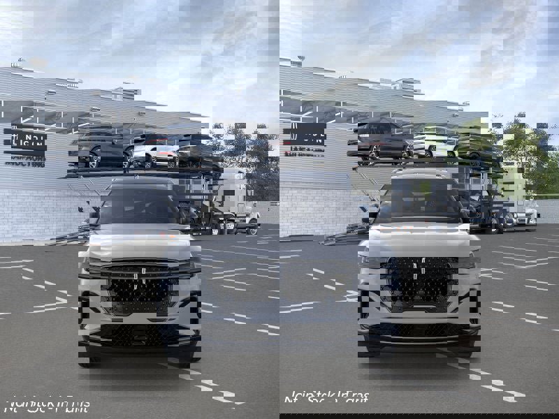 New 2026 Lincoln Nautilus Reserve image 6