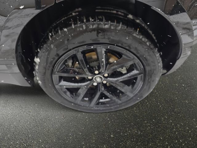 Used 2025 Land Rover Range Rover Velar S image 33