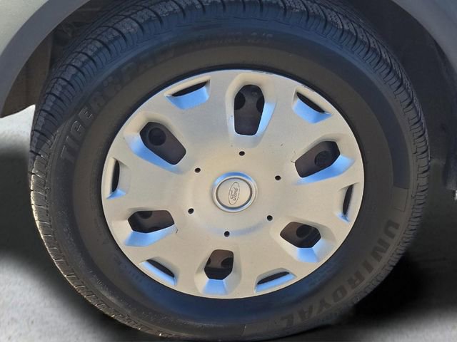 Used 2011 Ford Transit Connect XLT image 8