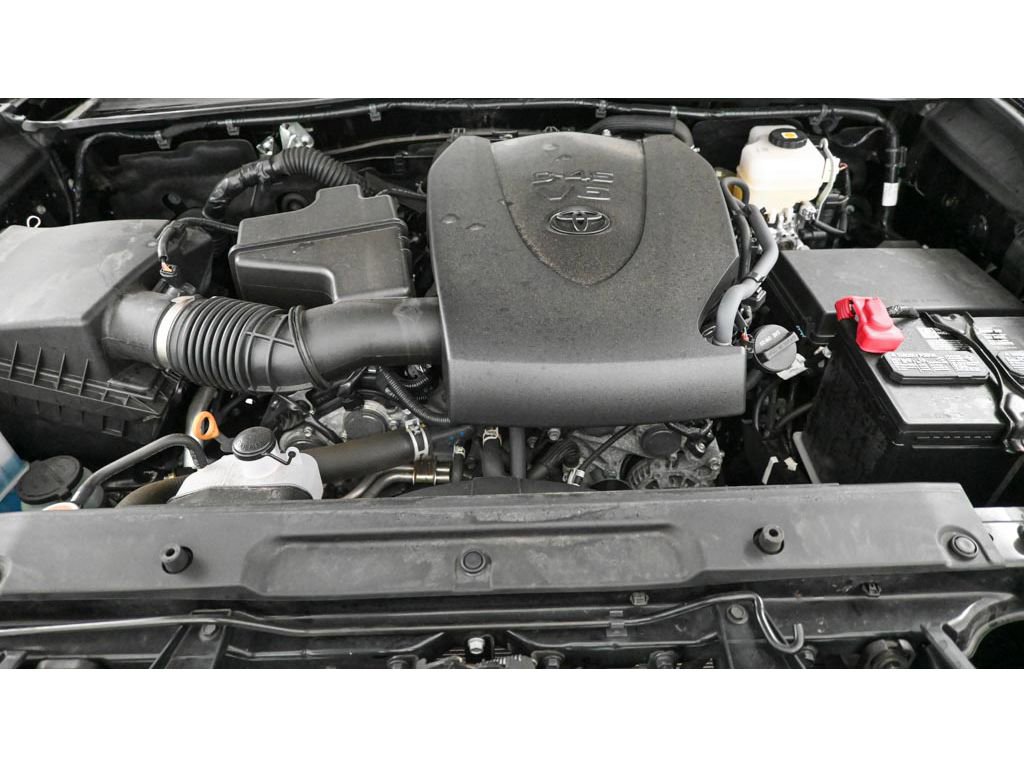 Used 2023 Toyota Tacoma TRD Off-Road image 54