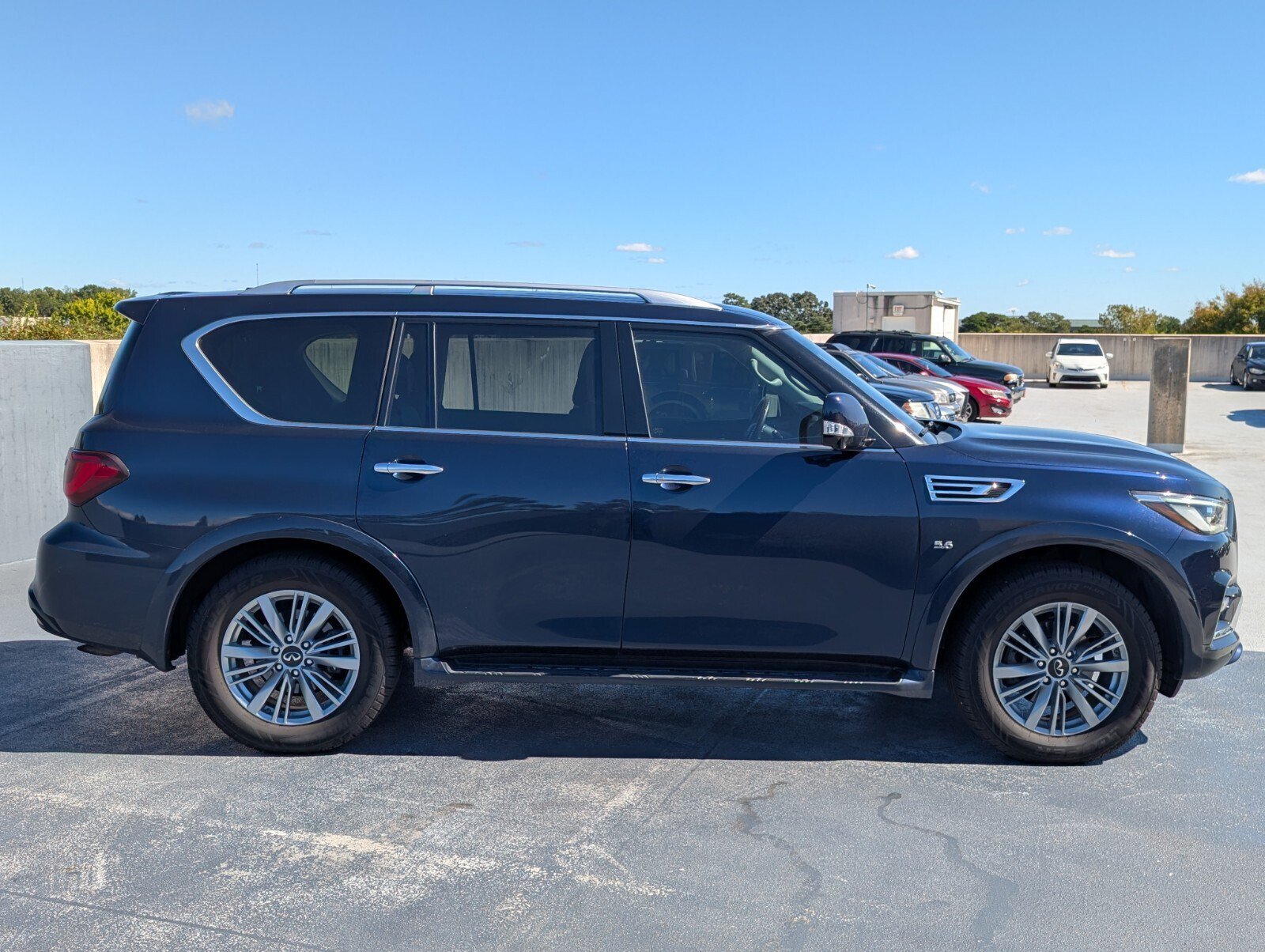 Used 2019 INFINITI QX80 Luxe w/ Proassist Package AWD/4WD image 6