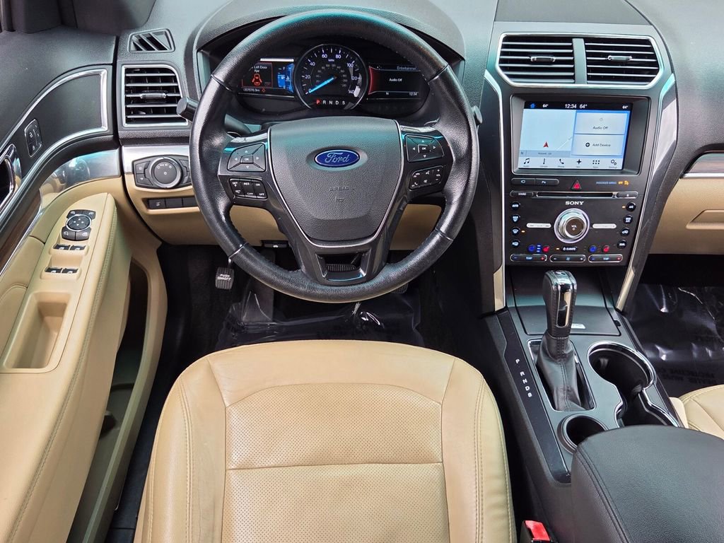 Used 2017 Ford Explorer Limited image 15