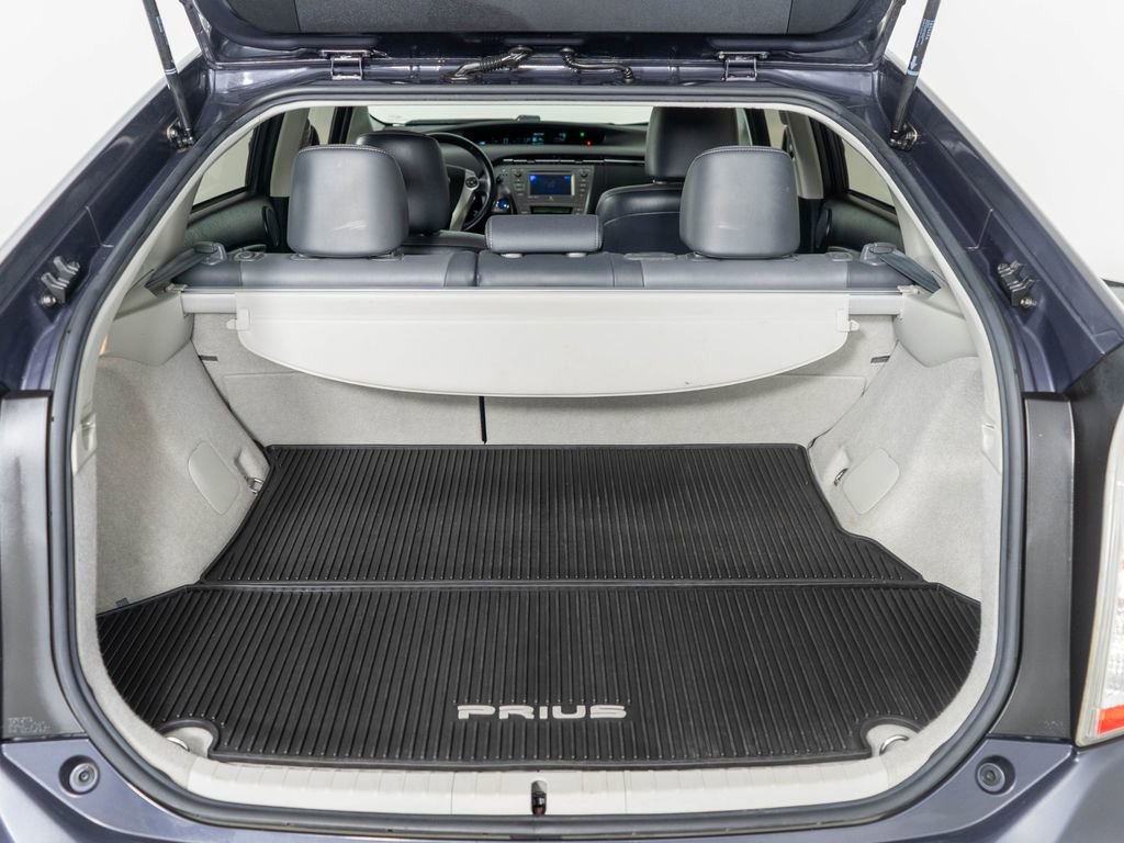Used 2015 Toyota Prius Four image 26