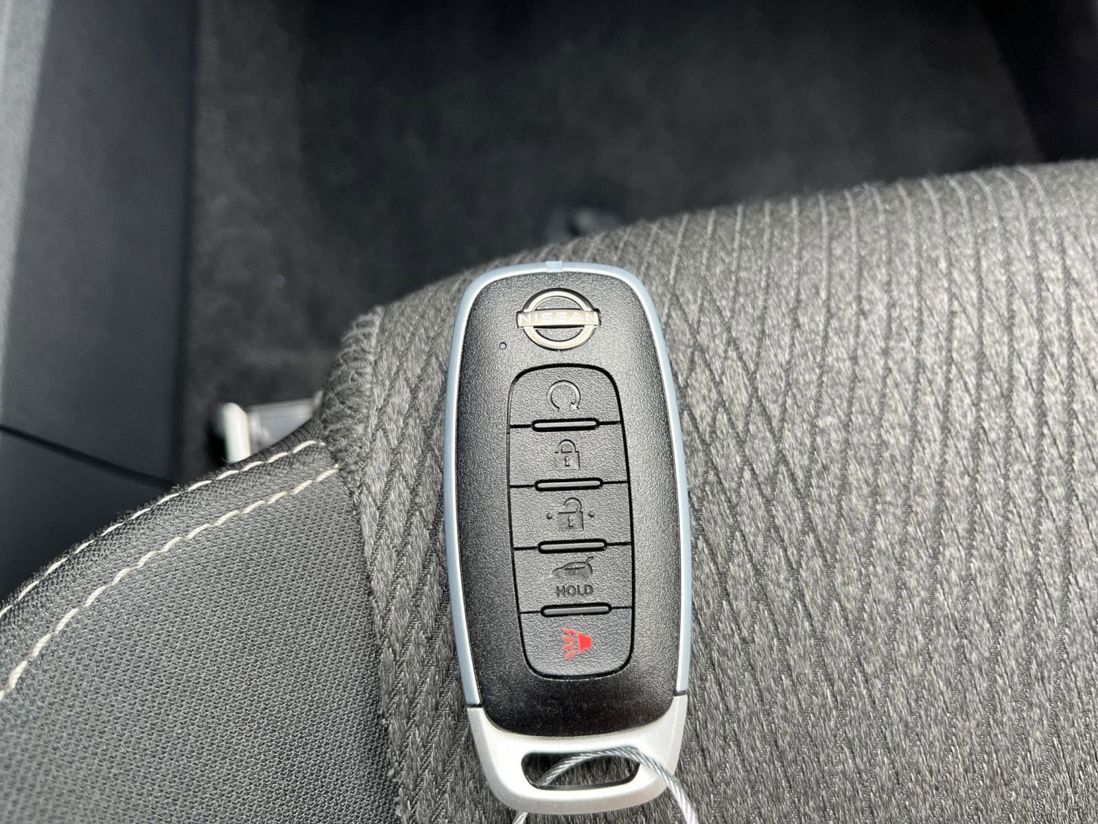Used 2025 Nissan Rogue SV AWD/4WD image 27
