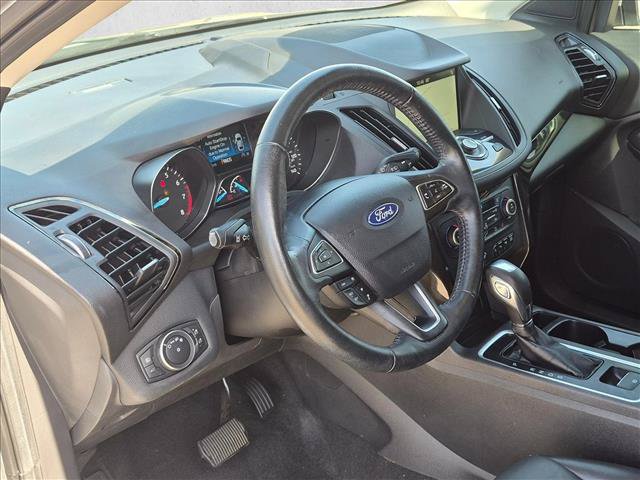 Used 2019 Ford Escape Titanium FWD image 10