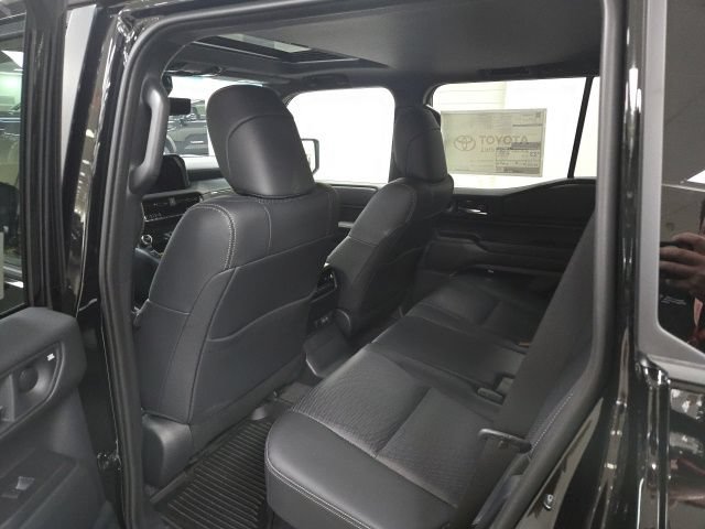 New 2027 Toyota Land Cruiser AWD/4WD image 18