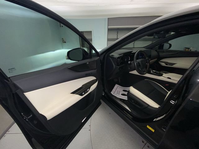 Used 2024 Lexus NX 350h AWD w/ Vision Package image 11