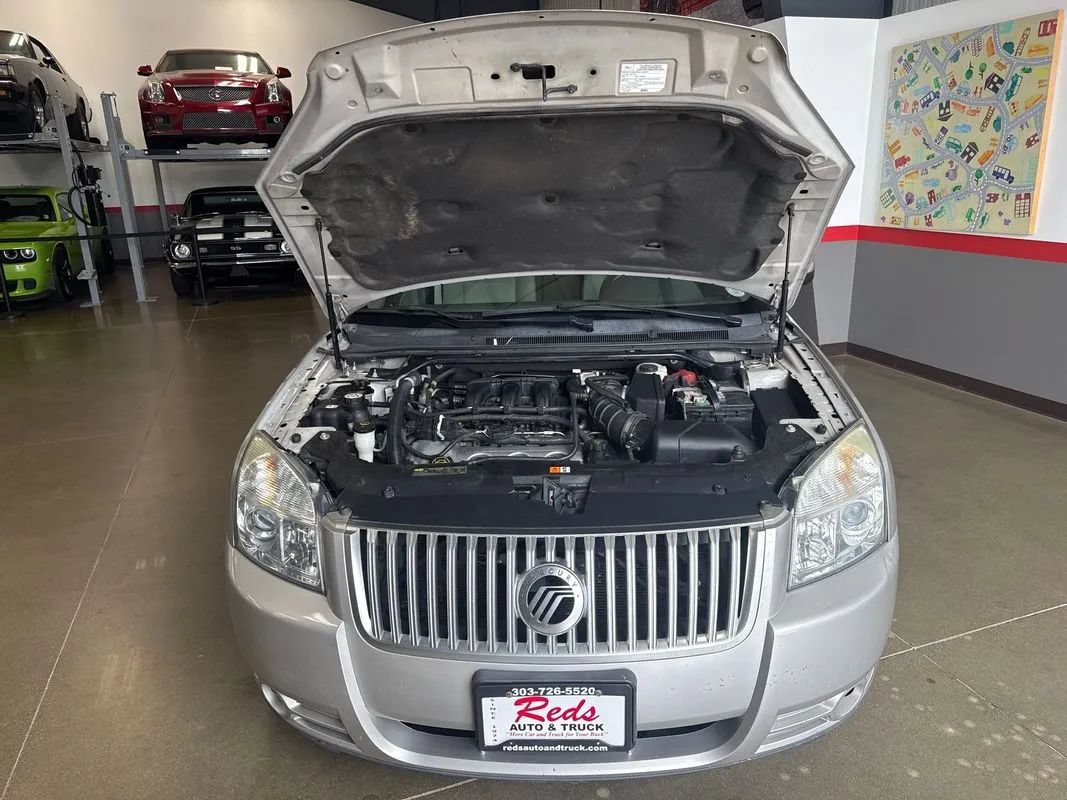 Used 2008 Mercury Sable AWD Sedan image 9