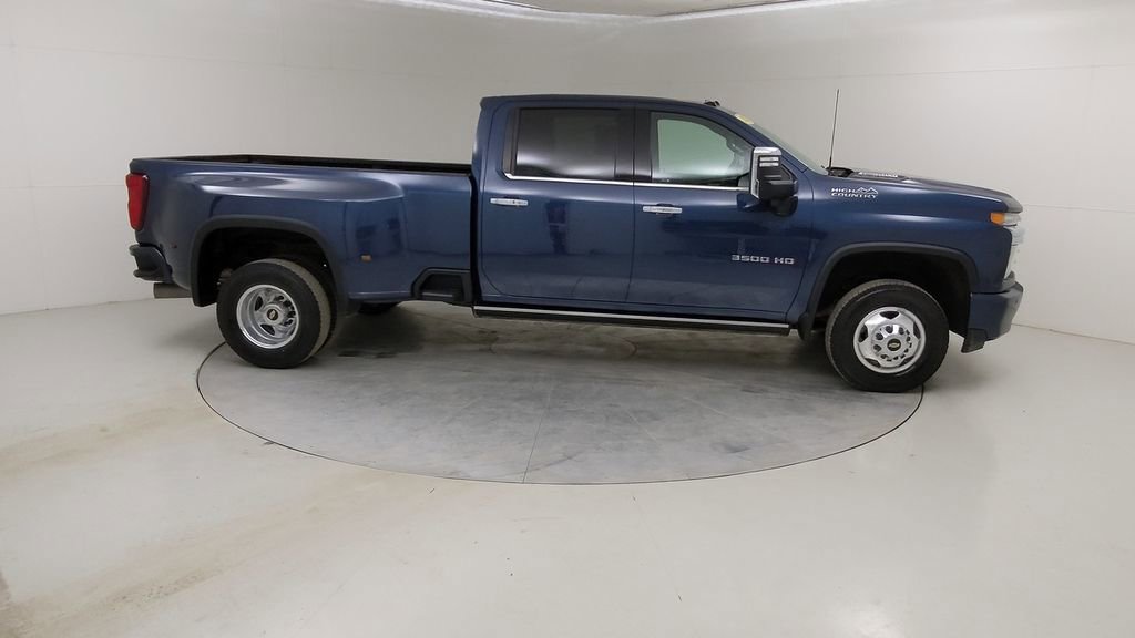 Used 2021 Chevrolet Silverado 3500 High Country image 12