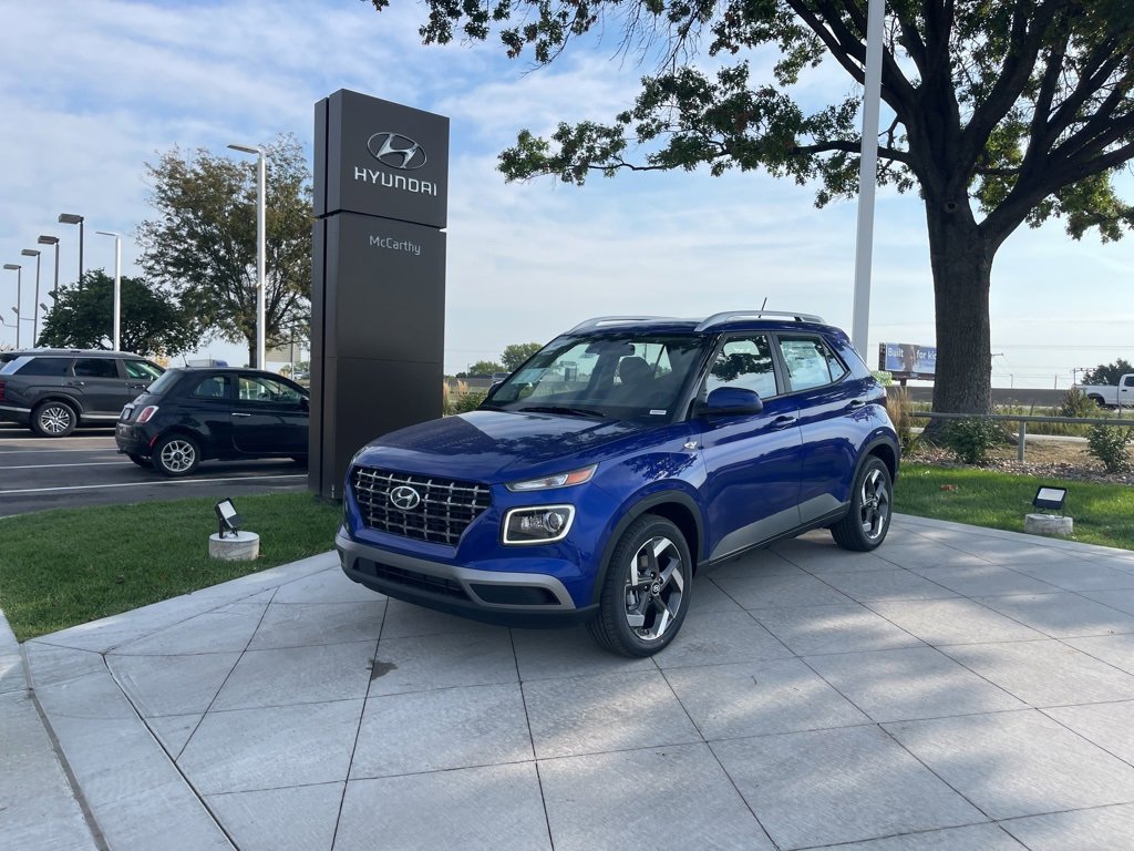 New 2025 Hyundai Venue Limited