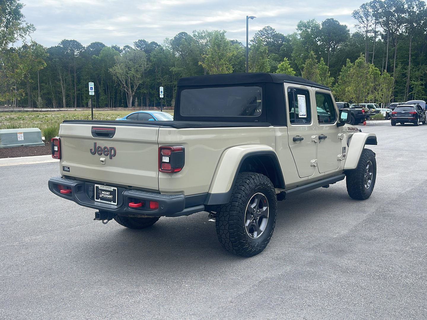 Used 2020 Jeep Gladiator Rubicon AWD/4WD image 7
