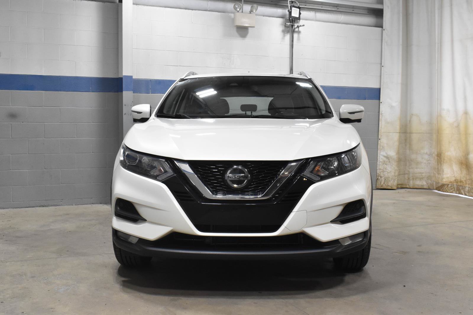 Used 2020 Nissan Rogue Sport SV w/ Technology Package FWD image 29