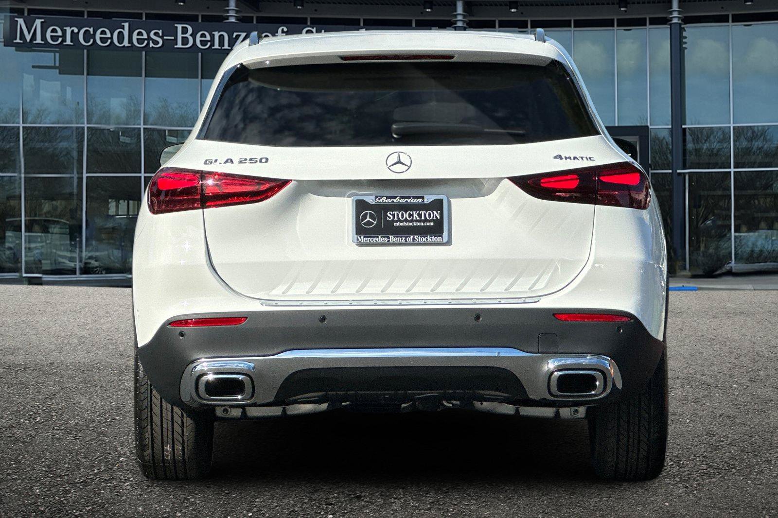 New 2026 Mercedes-Benz GLA 250 4MATIC image 5