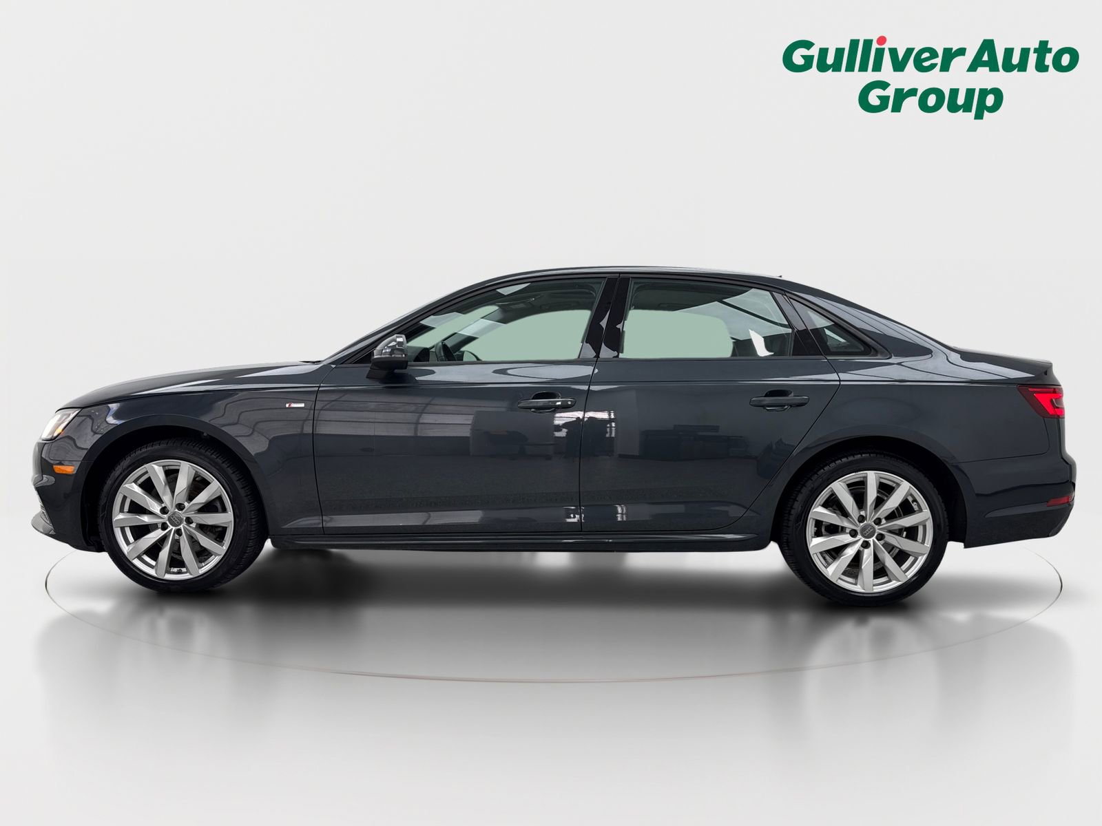 Used 2018 Audi A4 2.0T Ultra Premium w/ Convenience Package FWD image 3