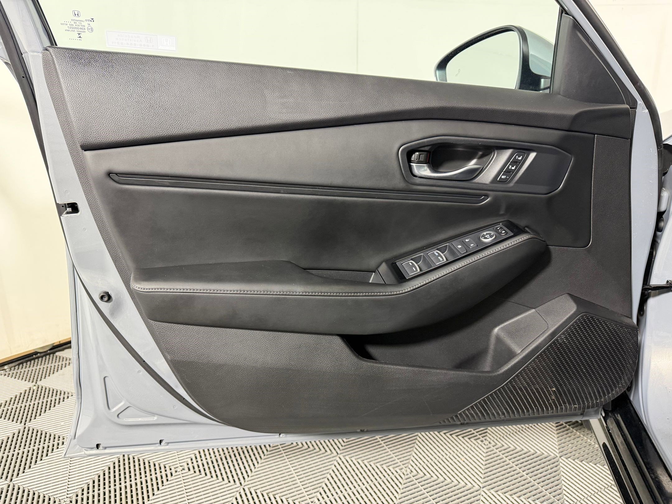 Certified 2024 Honda Accord Touring image 22