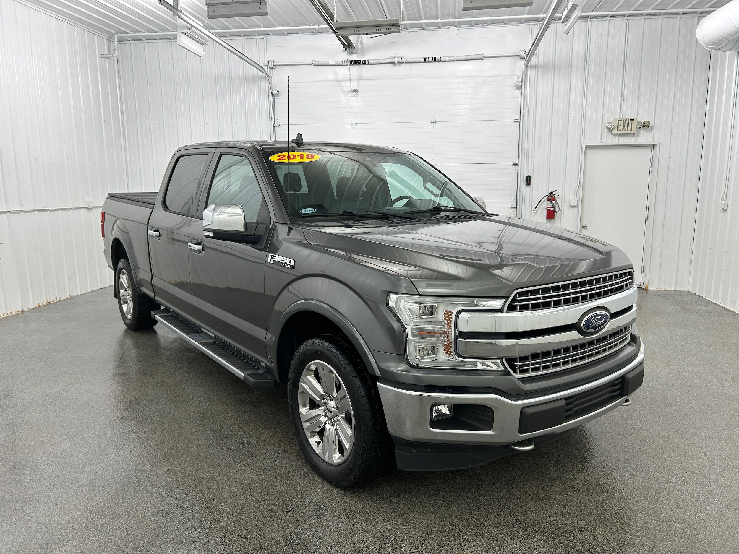 Used 2018 Ford F150 Lariat w/ Equipment Group 502A Luxury AWD/4WD image 2