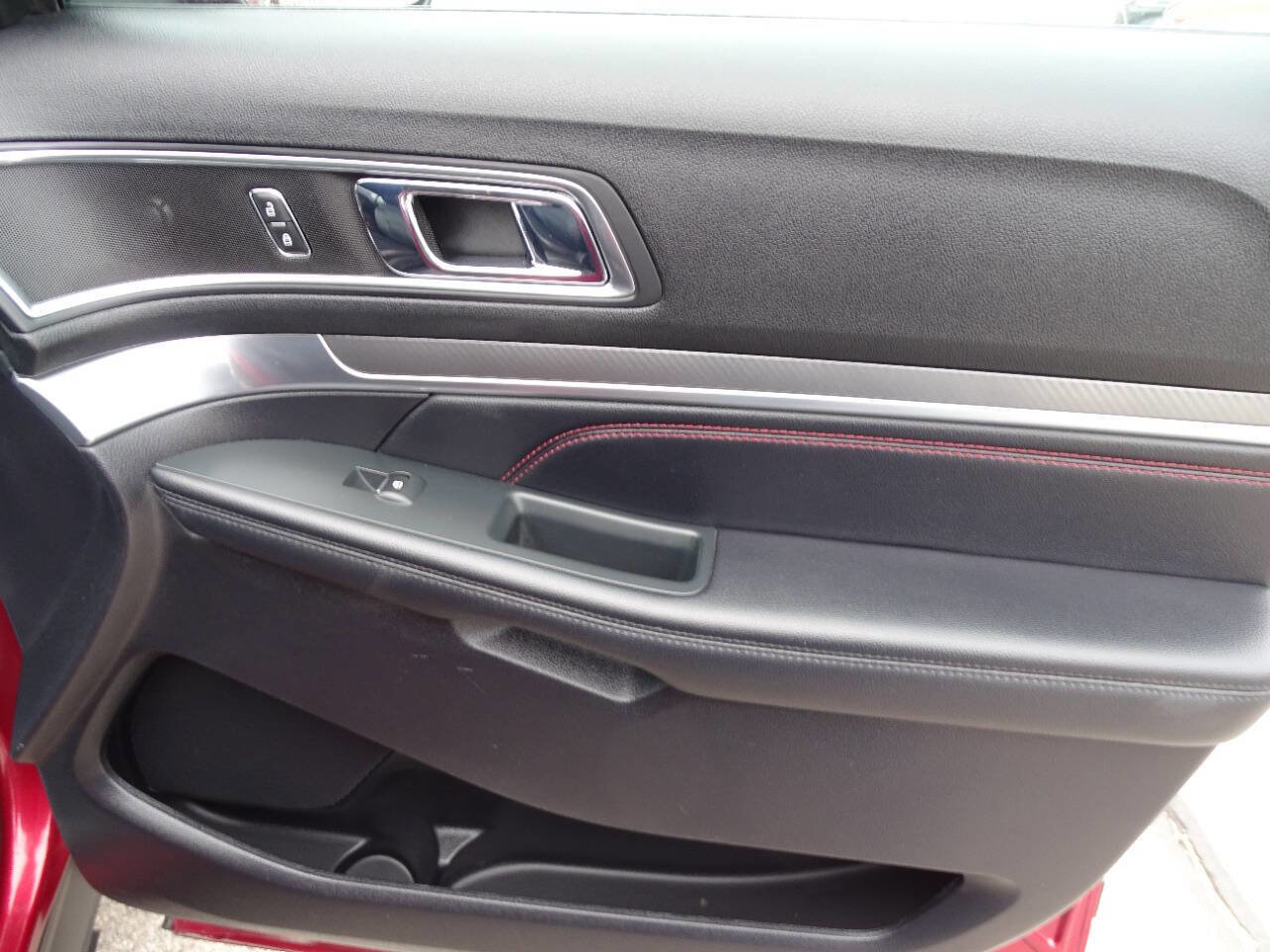 Used 2019 Ford Explorer Sport AWD/4WD image 53