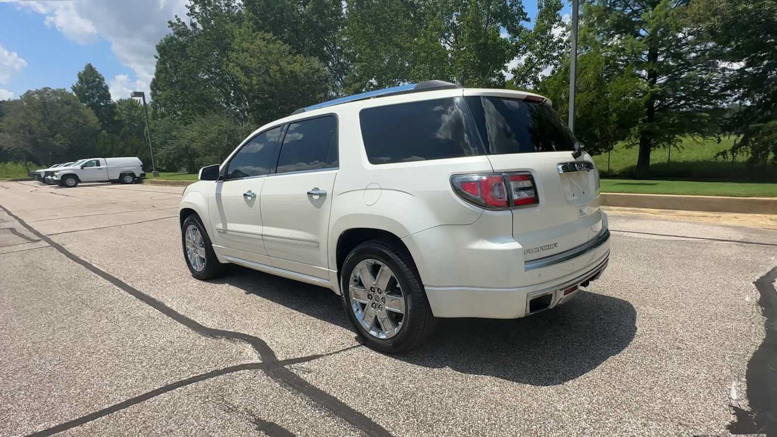 Used 2014 GMC Acadia Denali AWD/4WD image 6