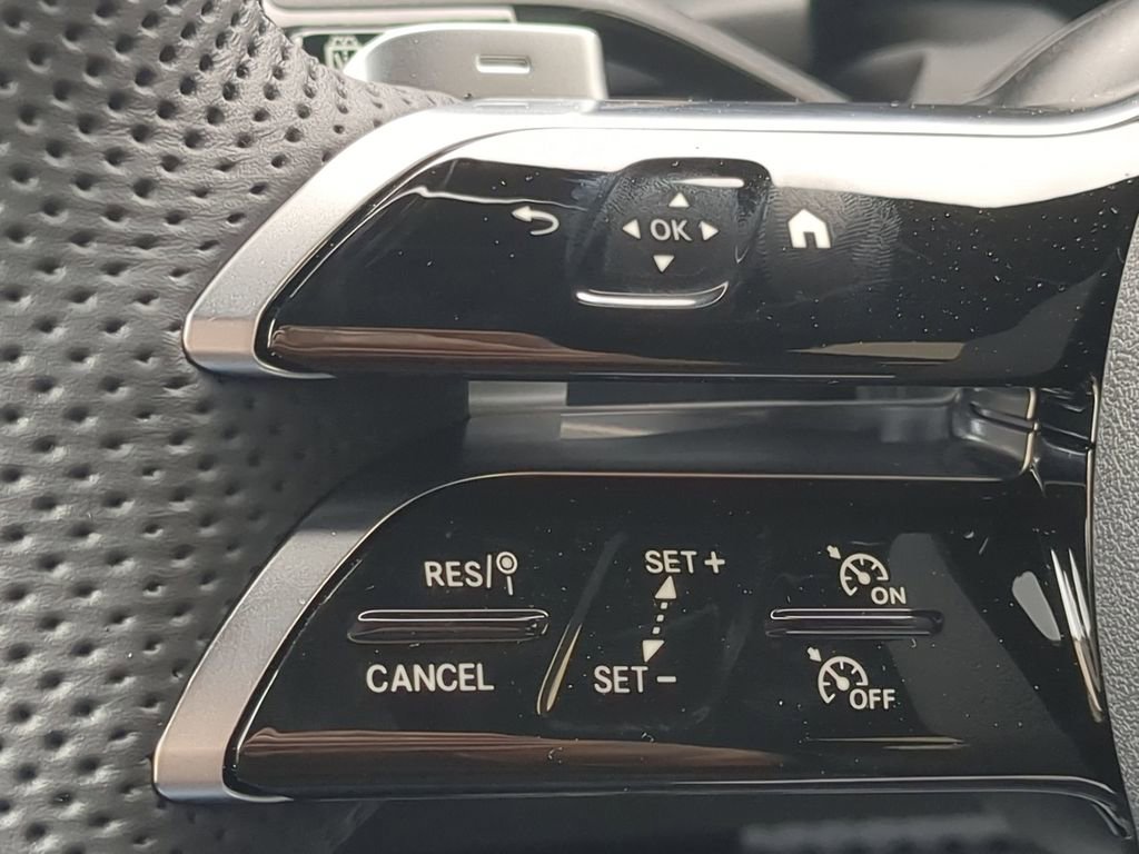 Certified 2025 Mercedes-Benz GLC 350e 4MATIC image 12