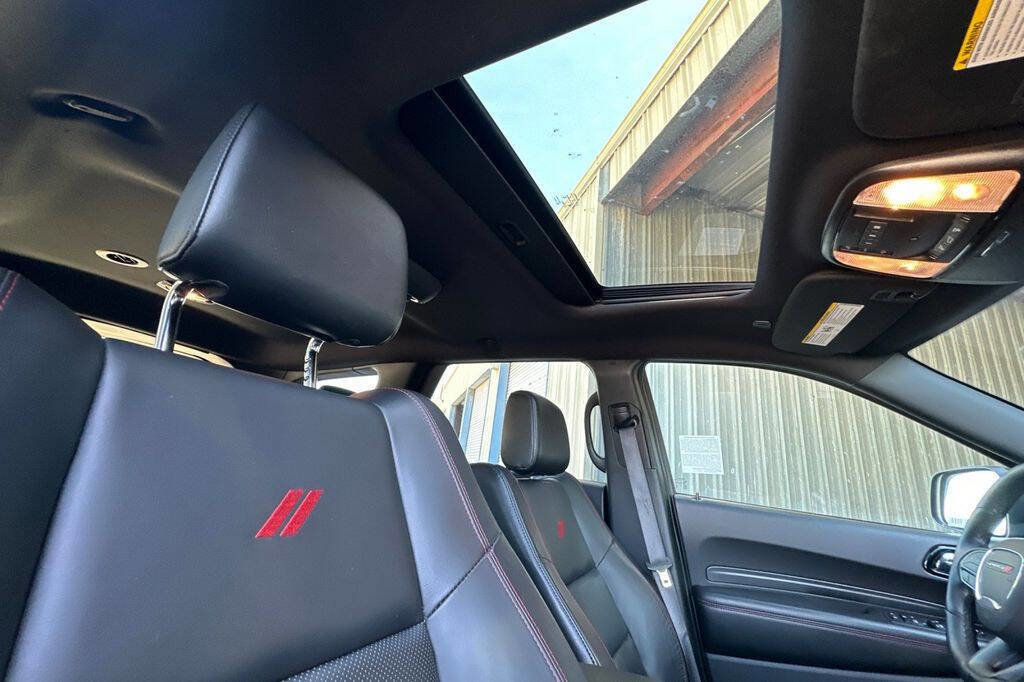 Used 2025 Dodge Durango GT image 17