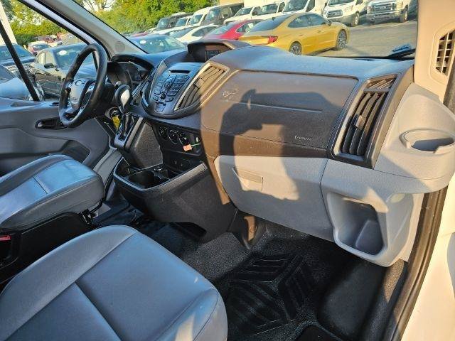 Used 2016 Ford Transit 250 130 Medium Roof RWD image 9