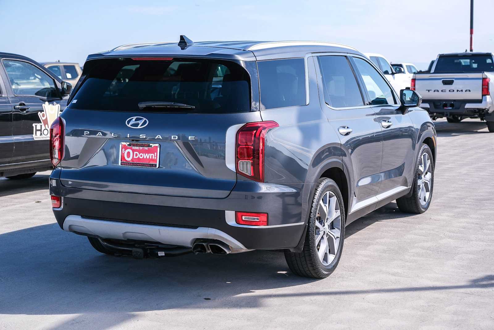Used 2021 Hyundai Palisade SEL w/ Premium Package FWD image 4