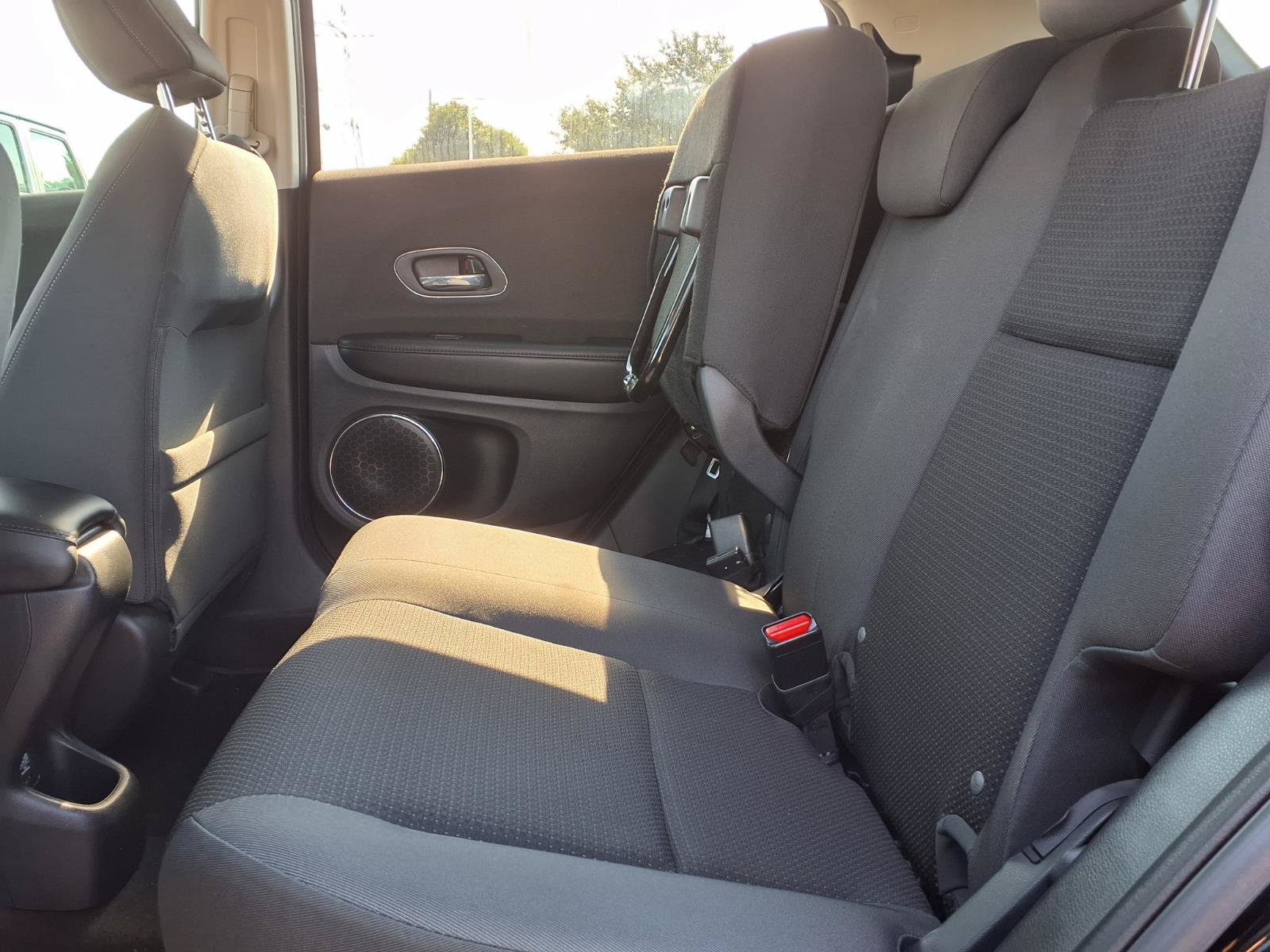 Used 2020 Honda HR-V EX image 18